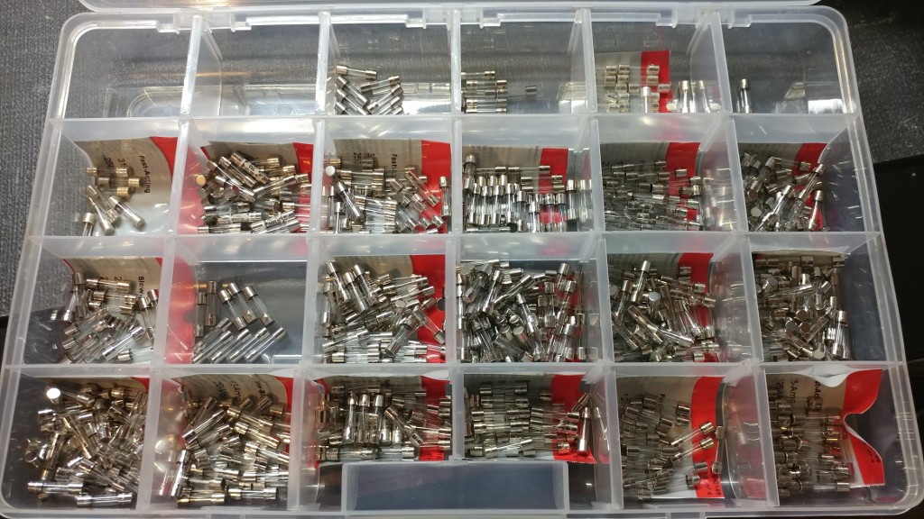 fuses-2of2.jpg